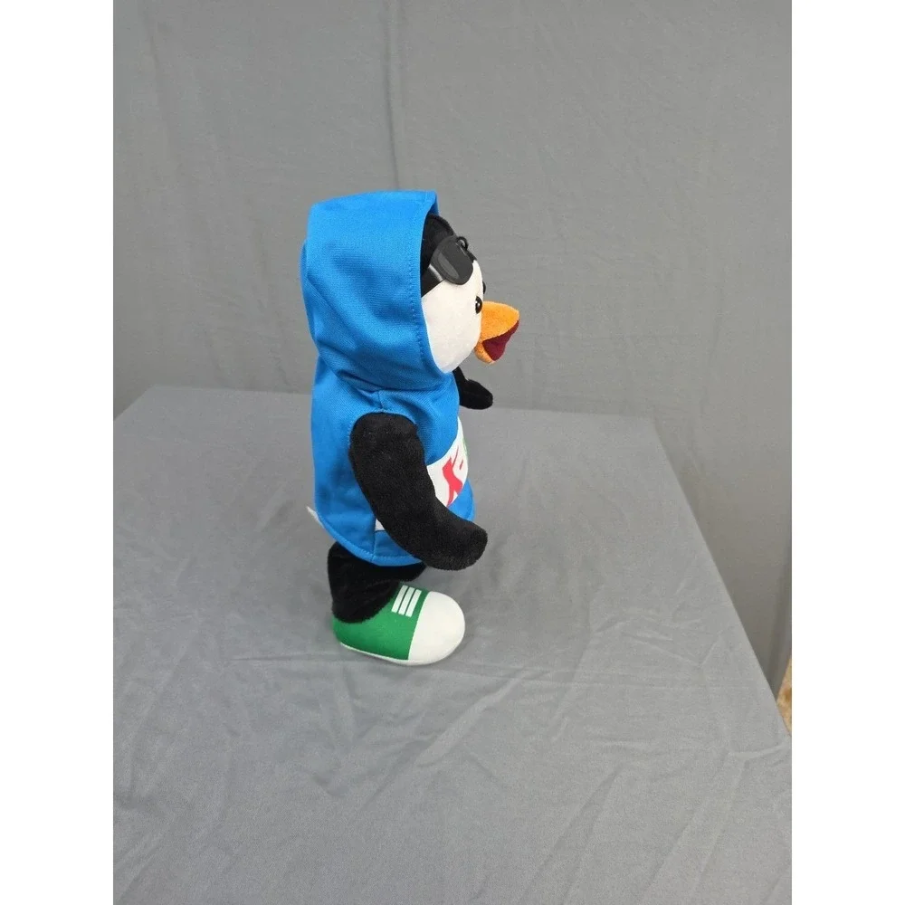 Dancing Singing Xmas Penguin Gemmy Works Great! VGC